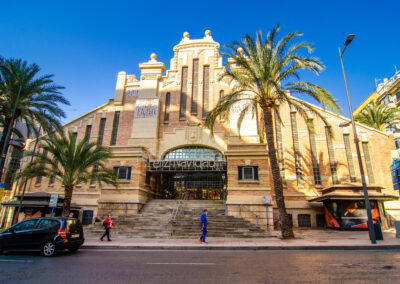 Fachada Principal del Mercado Central de Alicante