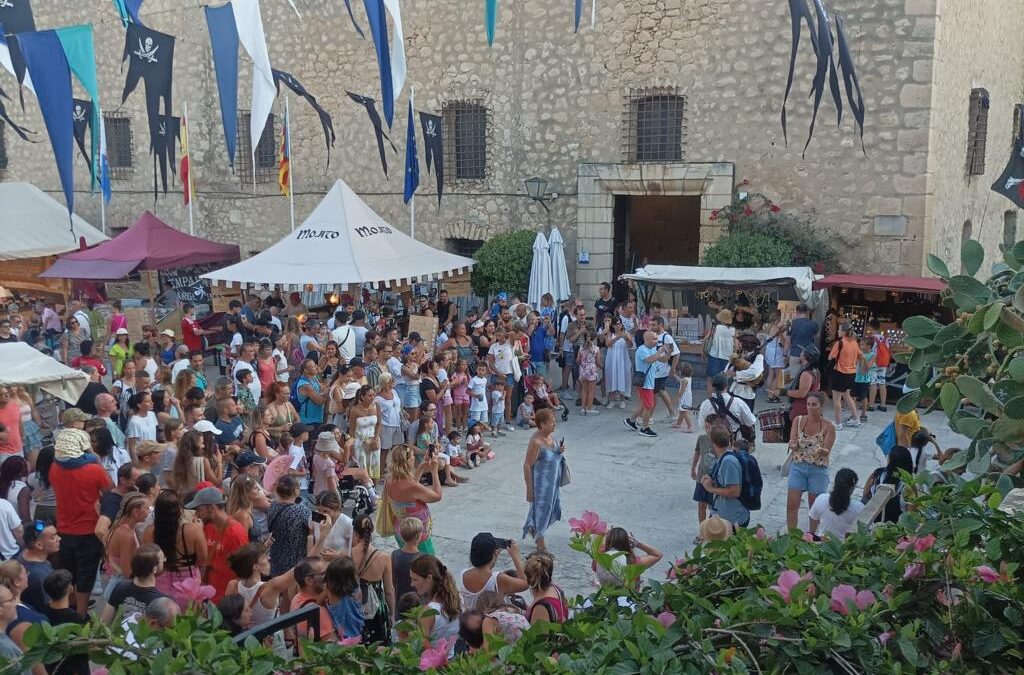 El “Cap de setmana Pirata” se supera i atrau a 23.000 persones al Castell de Santa Bàrbara